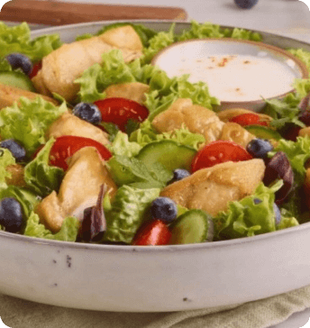 Plant-based Caesar Style Salat, Plant-based Caesar Style Salad, Salade Caesar Style